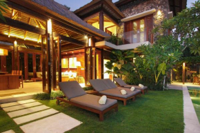  Villa Suar  Kuta